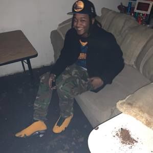 Meet your Posher, Emerson